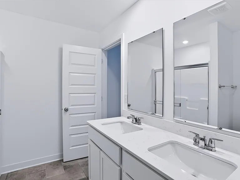 406 Monarch Ln — Photo 23