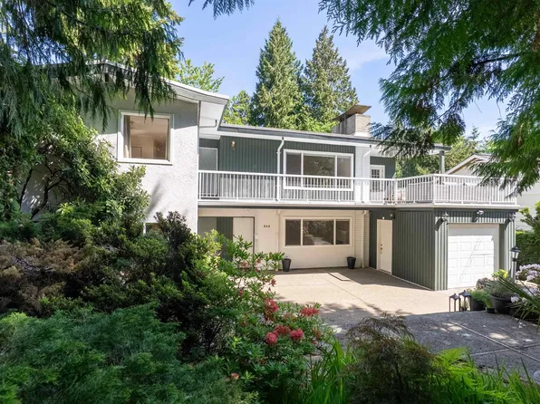 646 E Windsor Rd N, Vancouver, BC V7N 1K7