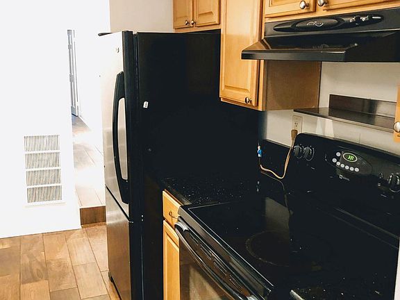 Fully-equipped kitchen