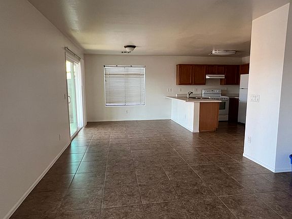 5th image of 11008 E Abilene Ave