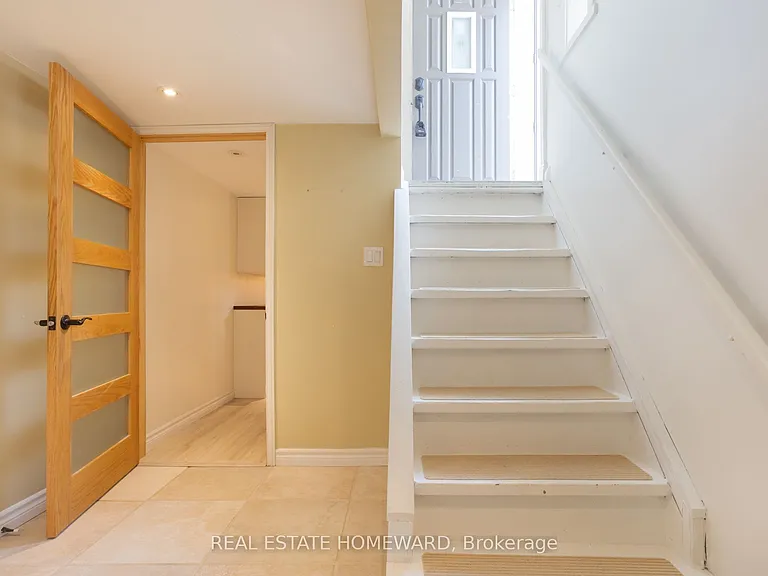 115 Porchester Dr #BASEMENT — Photo 6