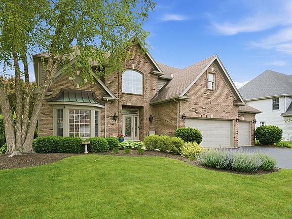 2nd image of 2632 Lupine Cir