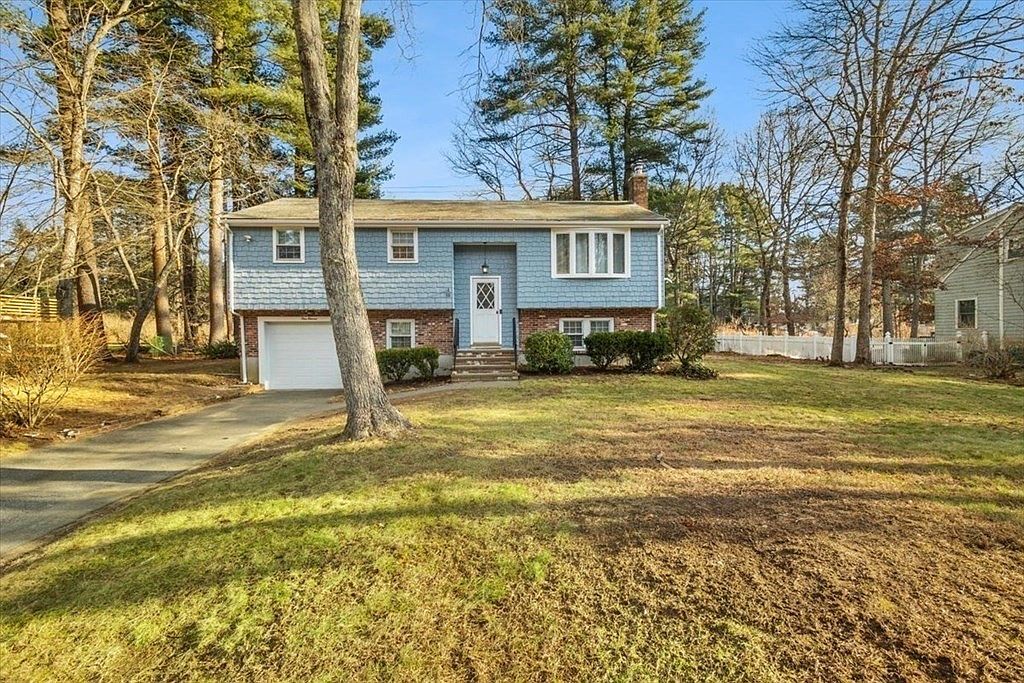 111 Elizabeth Dr, Raynham, MA 02767 Zillow