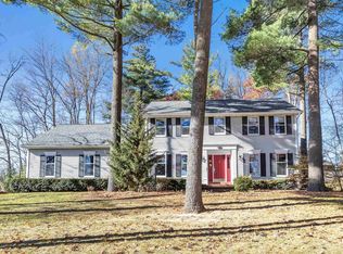 2074 Bradbury Ln, Green Bay, WI 54313