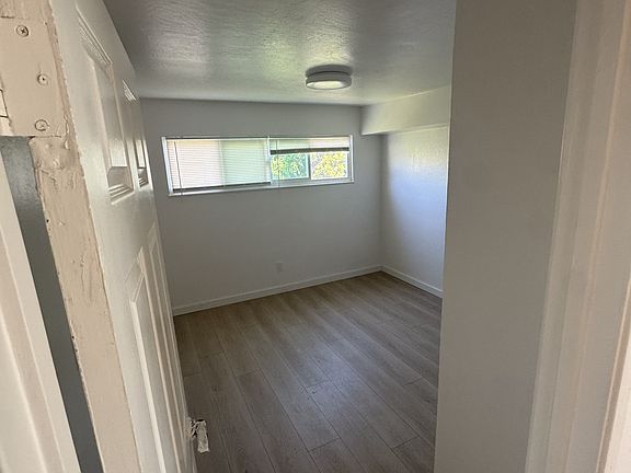 3rd image of 2022 36th Ave #17