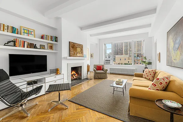 Sold by Compass | media 10