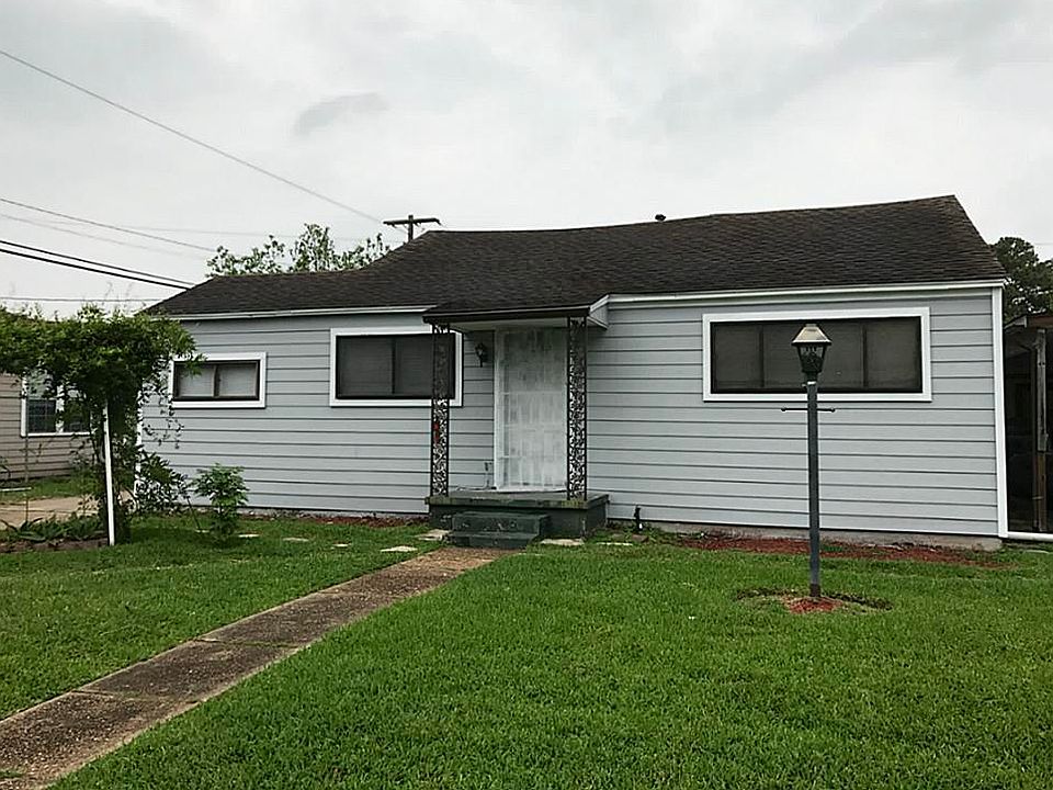 1st image of 7101 Woodridge Dr