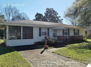 318 Bruce St, Warner Robins, GA 31093