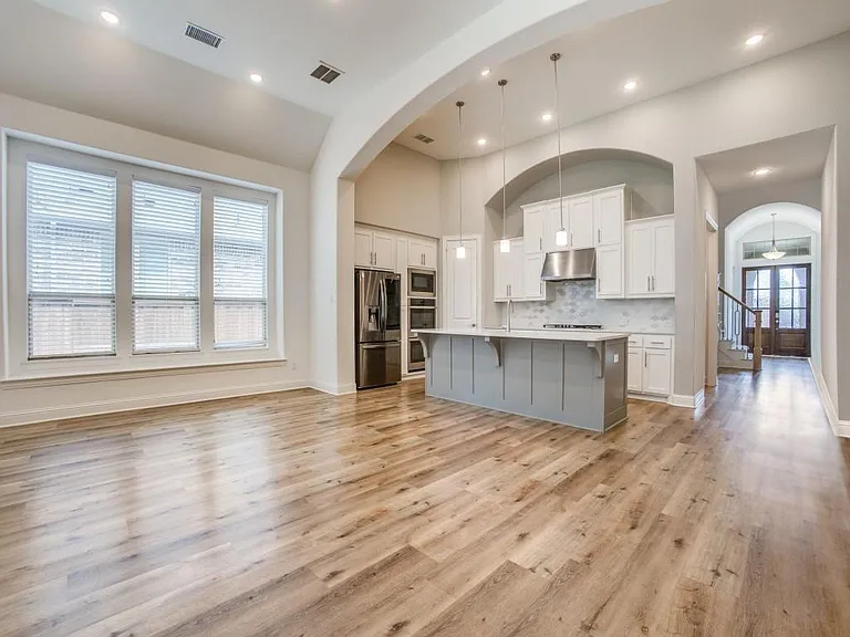 3930 Prairie Clover Ln — Photo 3