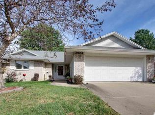 2904 Bluff Ridge Dr, Quincy, IL 62305