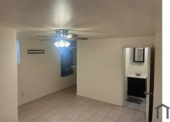 3913 Chatham Rd #C5 — Photo 3