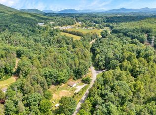 5327 Yellow Mountain Rd, Roanoke, VA 24014