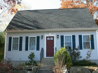 25 Middle St, South Kingstown, RI 02879