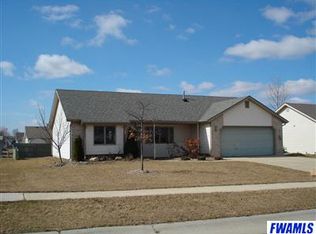 903 Deer Rdg, Auburn, IN 46706