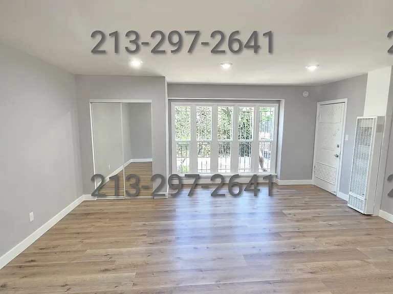 619 S Rampart Blvd #101 — Photo 3