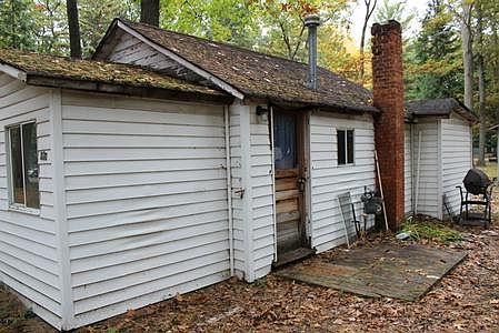2nd image of 120 Stratford Dr