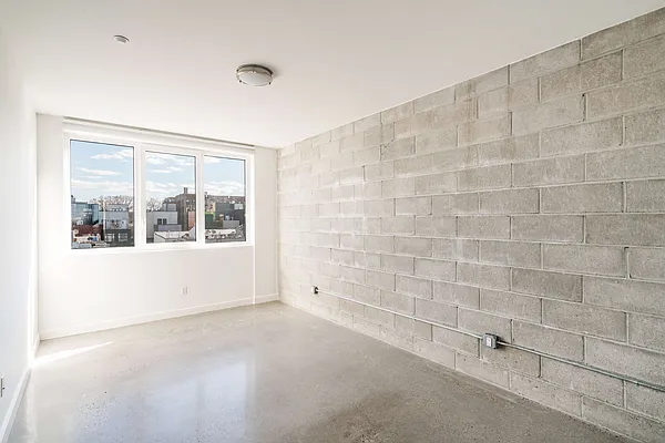 Rented by Compass | media 28