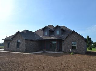 503 Cantebury Dr, Tuttle, OK 73089