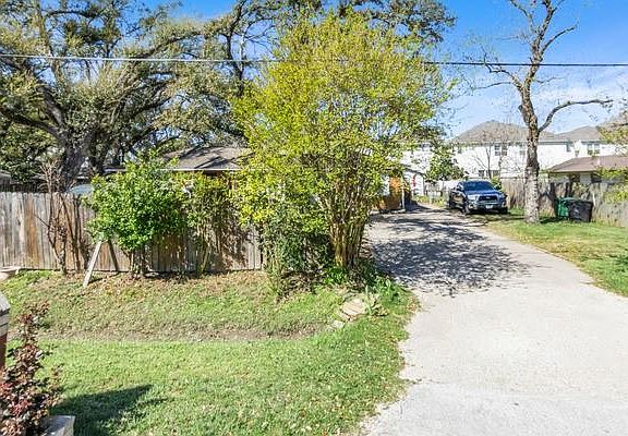 2nd image of 2205 Marnel Rd