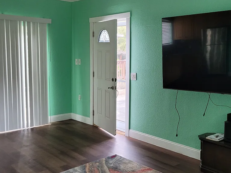 1181 Danville Blvd — Photo 2