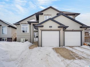 606 Hargreaves Ln, Saskatoon, SK S7R0G8