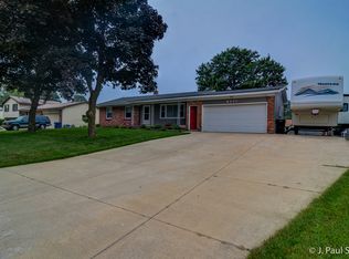 8231 E Chester Ave SW, Byron Center, MI 49315