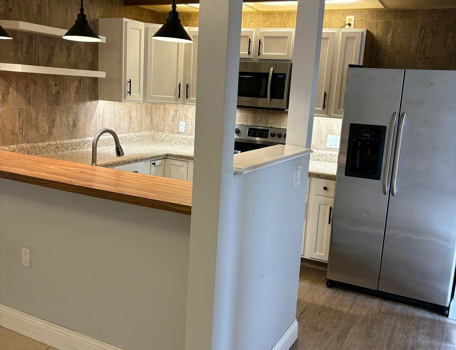 2 bed, 2.5 bath, 1236 sqft, $2,300 — Photo 4