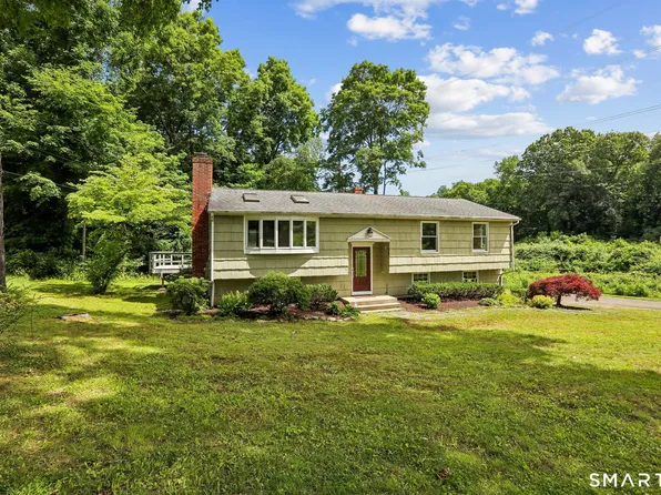 6 Sky Edge Lane, Bethel, CT 06801