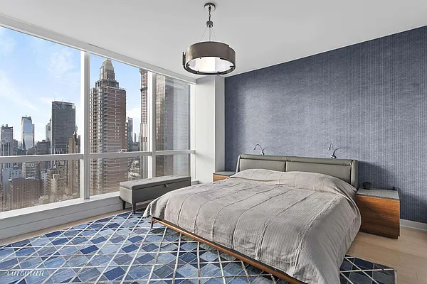 Sold by Corcoran | media 41