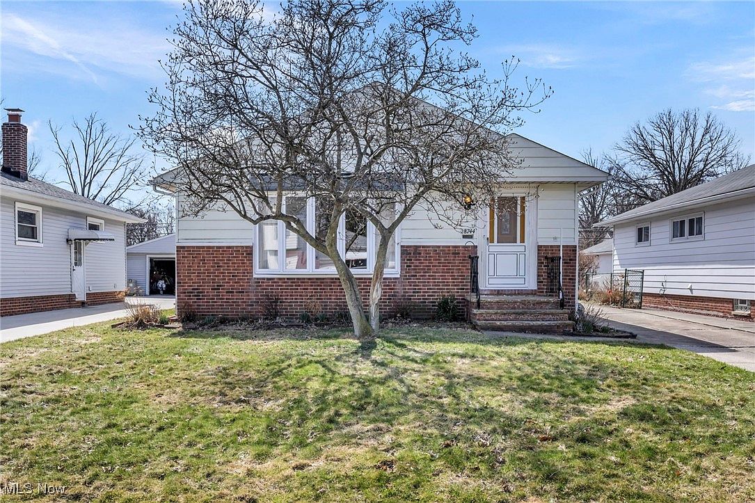 28744 Forest Rd, Willowick, OH 44095 | Zillow