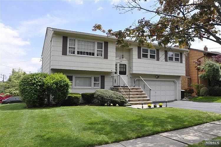 1st image of 140 Hillside Ave