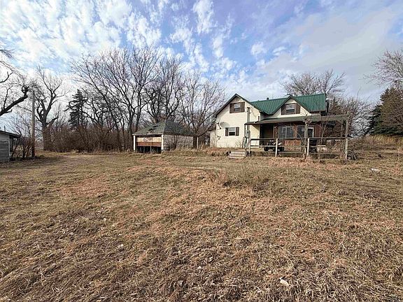 2nd image of 14338 Quest Ave