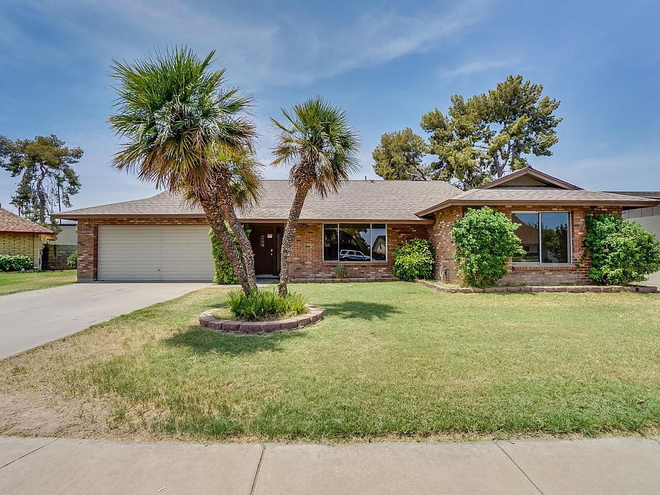 1st image of 1922 S Cottonwood Cir