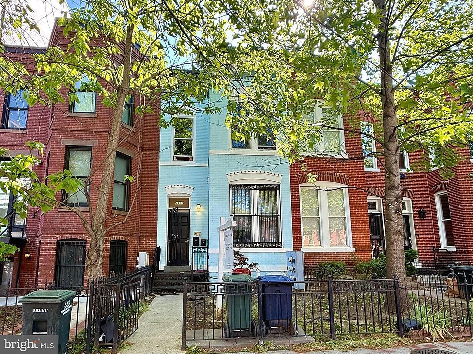 1st image of 1911 8th St NW
