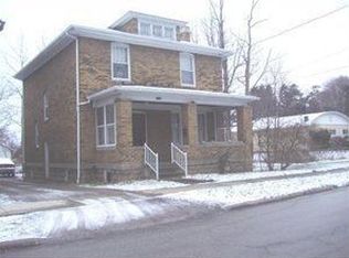 1198 School St, Indiana, PA 15701