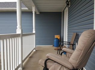 23923 Rhubarb Ln, Waynesville, MO 65583