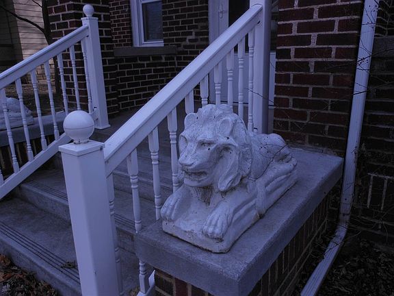 3rd image of 1415 1st Ave
