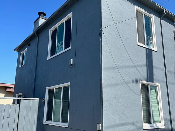3rd image of 347 31st St #347