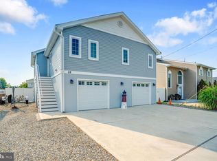 28 Ship Dr, Little Egg Harbor, NJ 08087