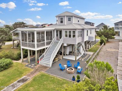 2304 W Pelican Drive, Oak Island, NC, 28465