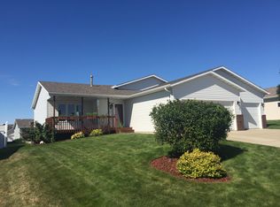 2356 Pointe Loop, Bismarck, ND 58503