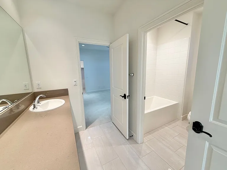 110 Briar Rose — Photo 34