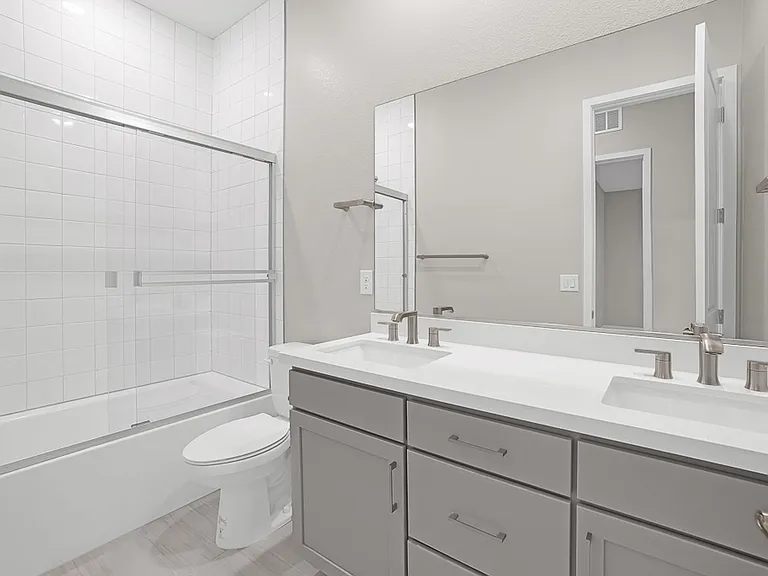 369 Portus Delphini Ct — Photo 20