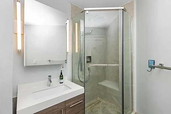 Rented by Compass | media 35