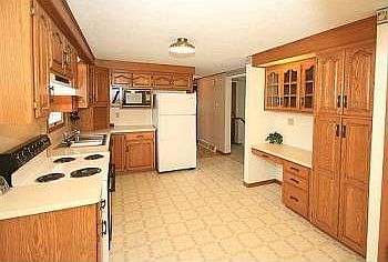 5th image of 18394 203rd St