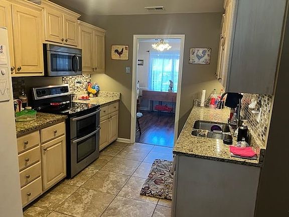 5th image of 6266 Ledgewood Ln