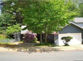 279 Tennis Dr, Charlottesville, VA