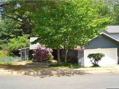 279 Tennis Dr, Charlottesville, VA, 22901