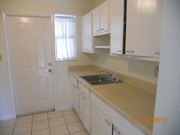 3rd image of 21334 Coulton Ave