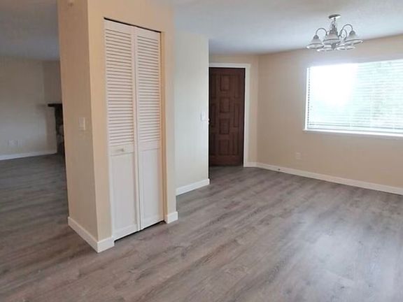 3rd image of 200 Milton Way #7